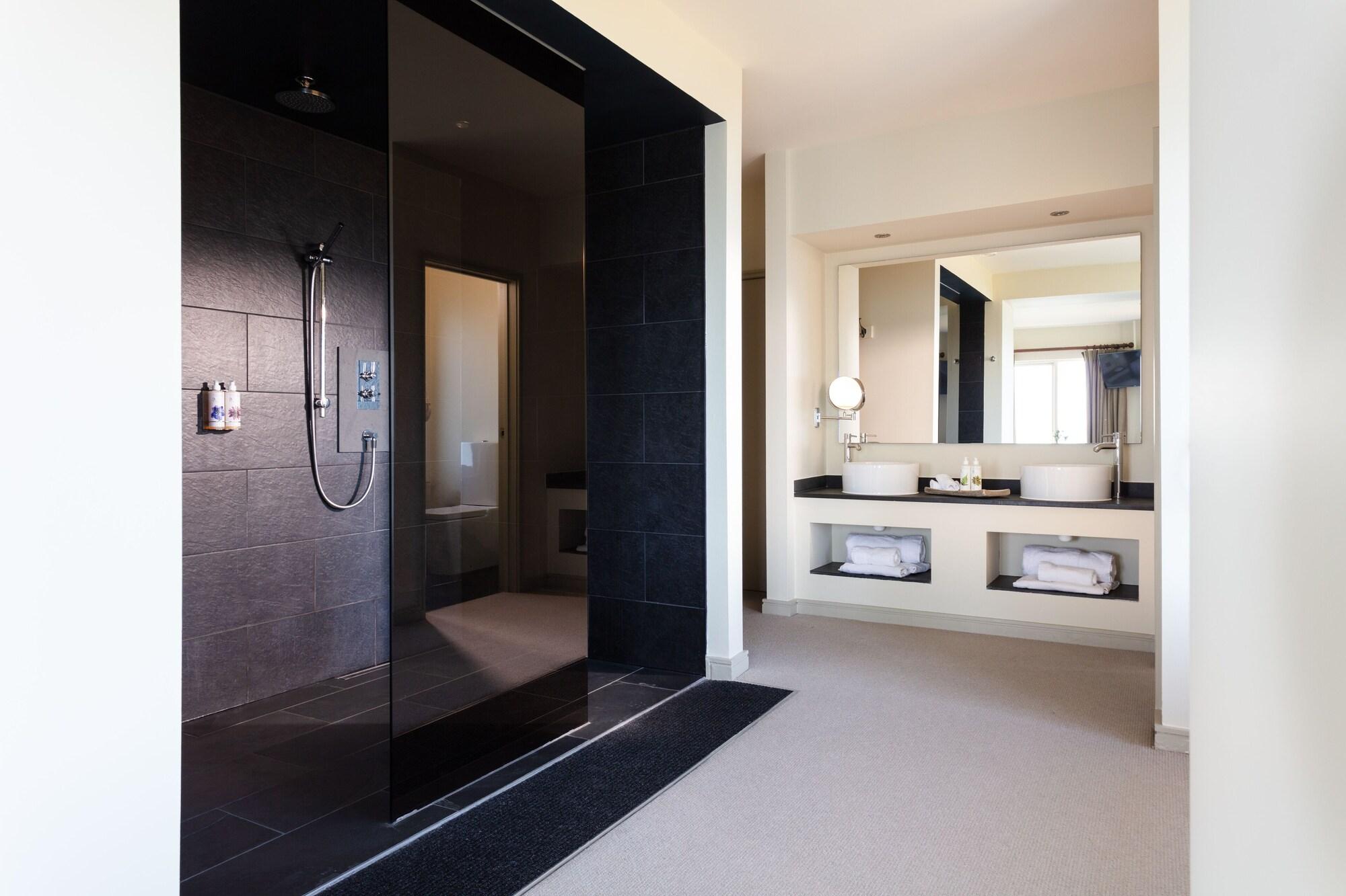 The Lewinnick Lodge New Quay Exteriör bild