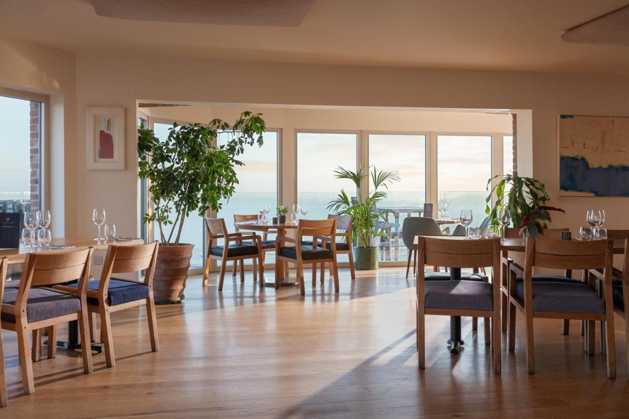 The Lewinnick Lodge New Quay Exteriör bild