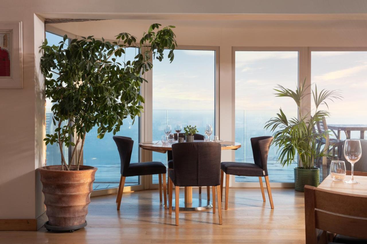 The Lewinnick Lodge New Quay Exteriör bild